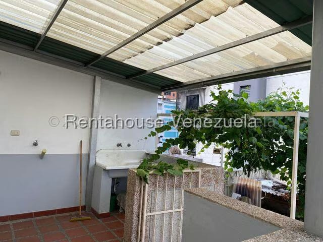 Comercial (Local Comercial) en Venta en Valle Abajo, Distrito Metropolitano - 29