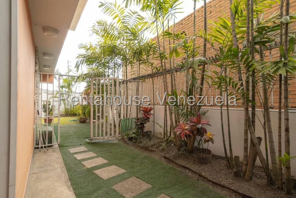 Casa (Multipes Niveles) en Venta en Lomas del Club Hipico, Distrito Metropolitano - 51