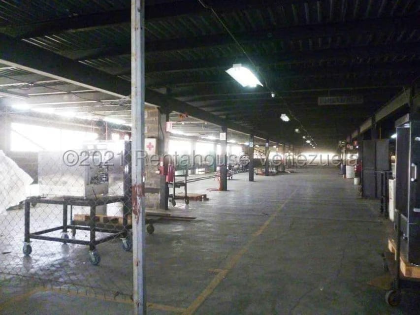 Comercial (Galpon - Deposito) en Venta en Rio Tuy, Miranda - 15