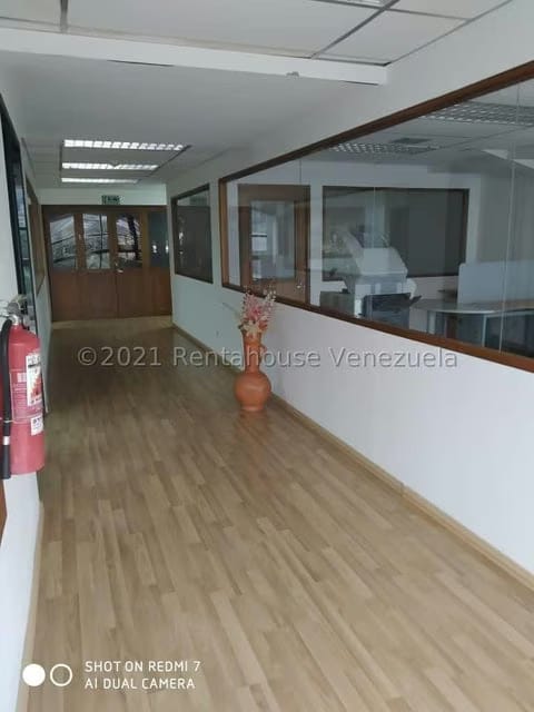 Comercial (Galpon - Deposito) en Venta en Rio Tuy, Miranda - 37