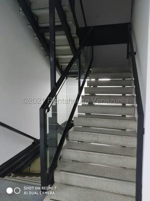 Comercial (Galpon - Deposito) en Venta en Rio Tuy, Miranda - 40