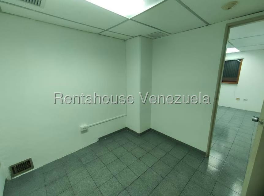 Comercial (Oficina) en Alquiler en Los Ruices, Distrito Metropolitano - 11