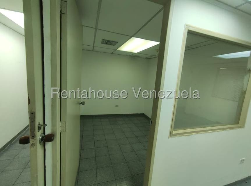 Comercial (Oficina) en Alquiler en Los Ruices, Distrito Metropolitano - 19