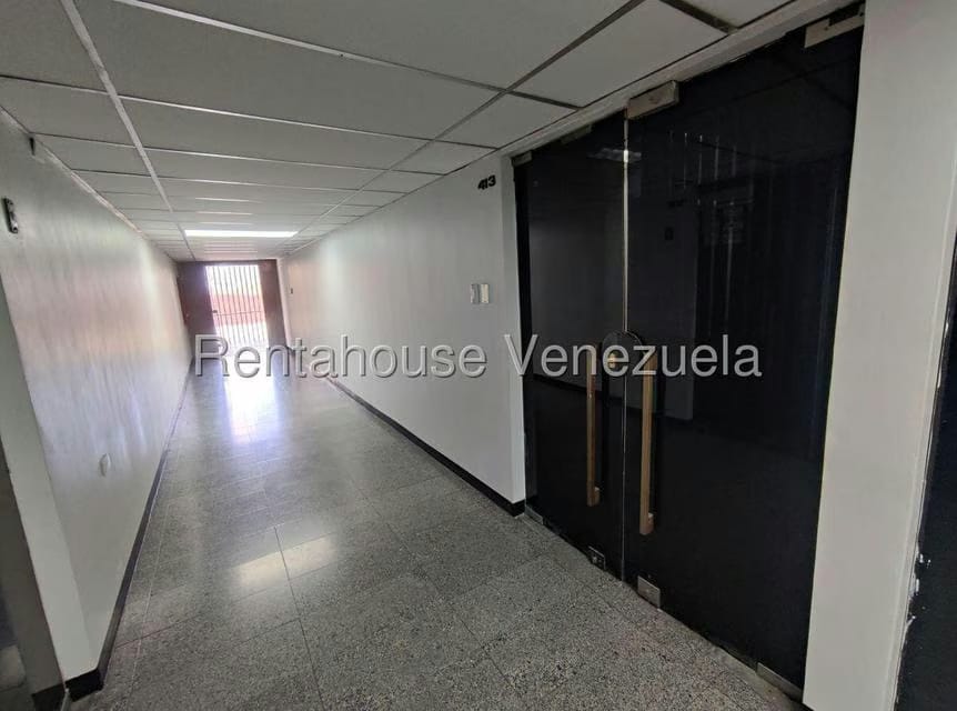 Comercial (Oficina) en Alquiler en Los Ruices, Distrito Metropolitano - 4