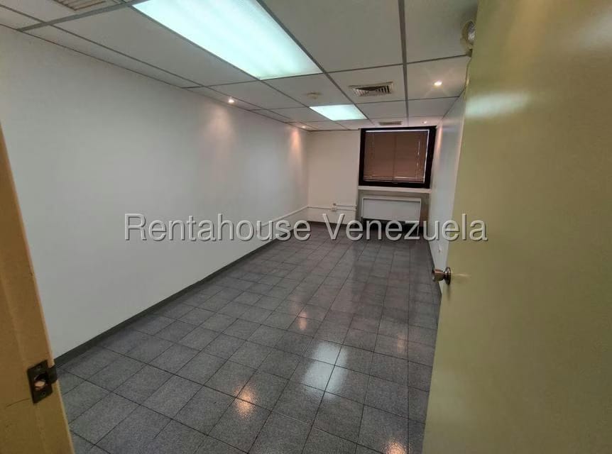 Comercial (Oficina) en Alquiler en Los Ruices, Distrito Metropolitano - 35