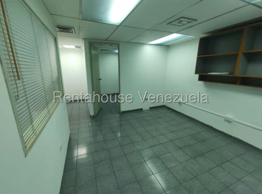 Comercial (Oficina) en Alquiler en Los Ruices, Distrito Metropolitano - 10
