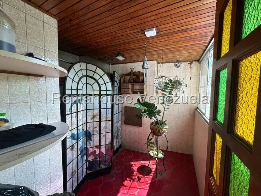Apartamento (1 Nivel) en Venta en El Paraiso, Distrito Metropolitano - 16