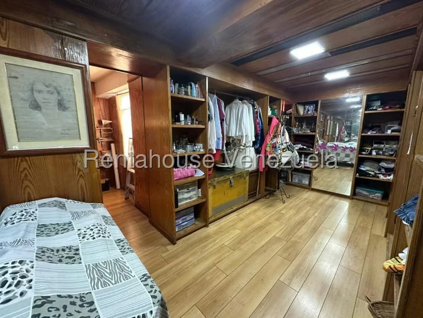 Apartamento (1 Nivel) en Venta en El Paraiso, Distrito Metropolitano - 26