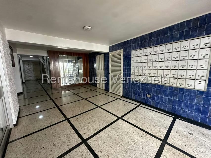 Apartamento (1 Nivel) en Venta en El Paraiso, Distrito Metropolitano - 40