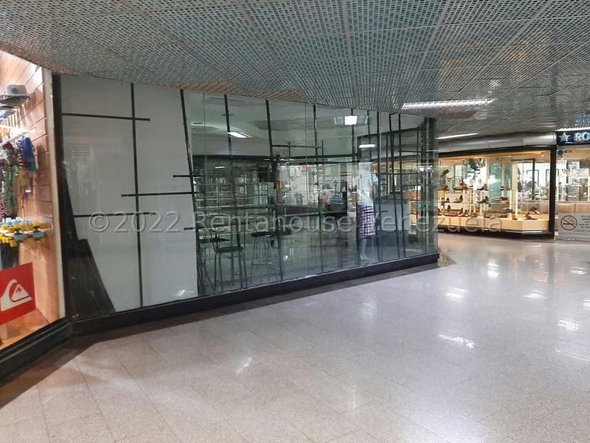 Comercial (Local Comercial) en Alquiler en El Cafetal, Distrito Metropolitano - 4