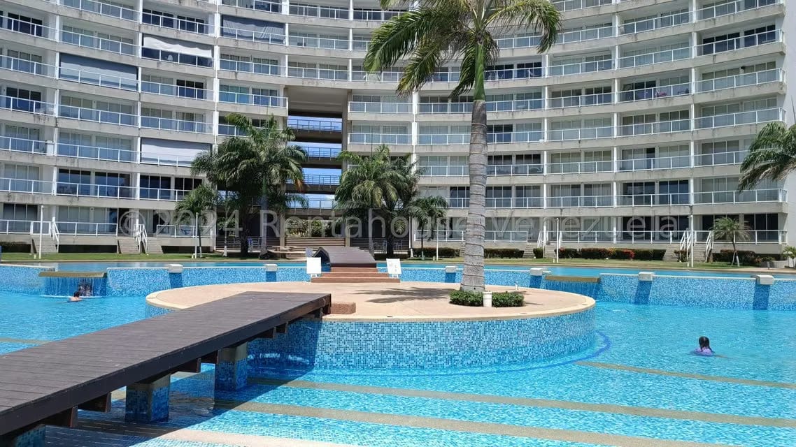 Apartamento (1 Nivel) en Venta en Agua Sal, Miranda - 2