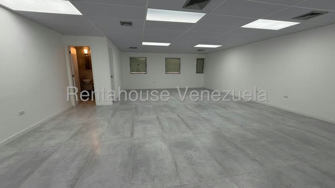 Comercial (Oficina) en Alquiler en El Rosal, Distrito Metropolitano - 6