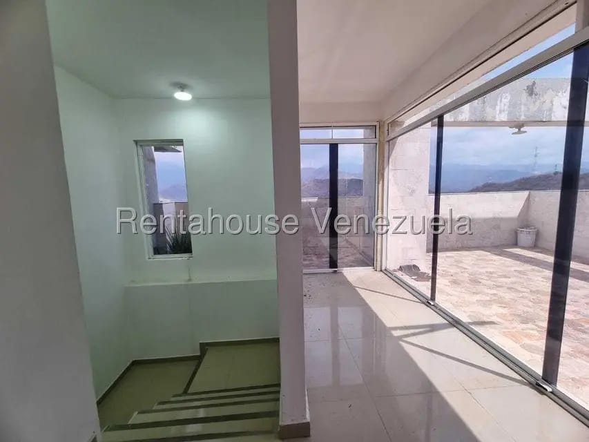 Apartamento (Penthouse) en Venta en Zona Centro, Aragua - 26
