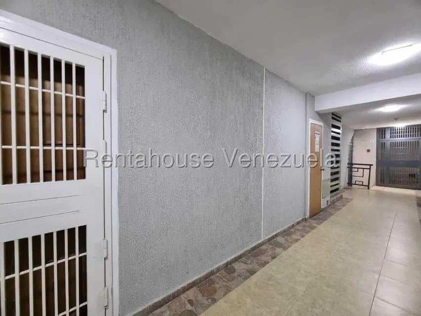 Apartamento (Penthouse) en Venta en Zona Centro, Aragua - 42