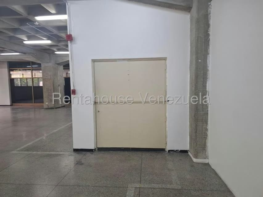 Comercial (Galpon - Deposito) en Alquiler en Boleita Norte, Distrito Metropolitano - 11