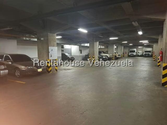 Comercial (Galpon - Deposito) en Alquiler en Boleita Norte, Distrito Metropolitano - 14