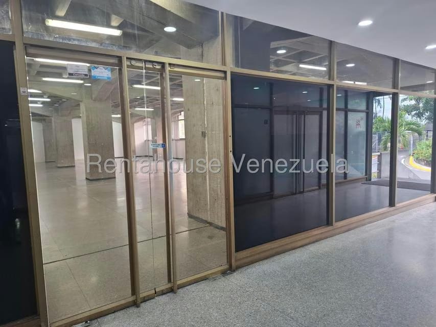 Comercial (Galpon - Deposito) en Alquiler en Boleita Norte, Distrito Metropolitano - 5