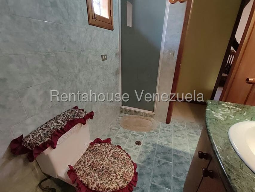 Casa (Duplex) en Venta en La Colonia Tovar, Aragua - 23
