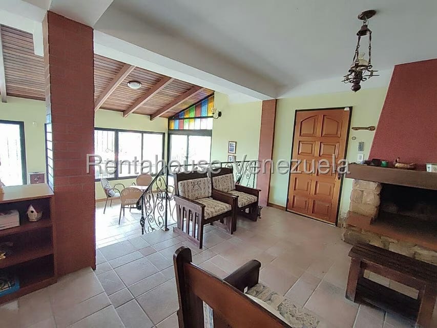 Casa (Duplex) en Venta en La Colonia Tovar, Aragua - 25