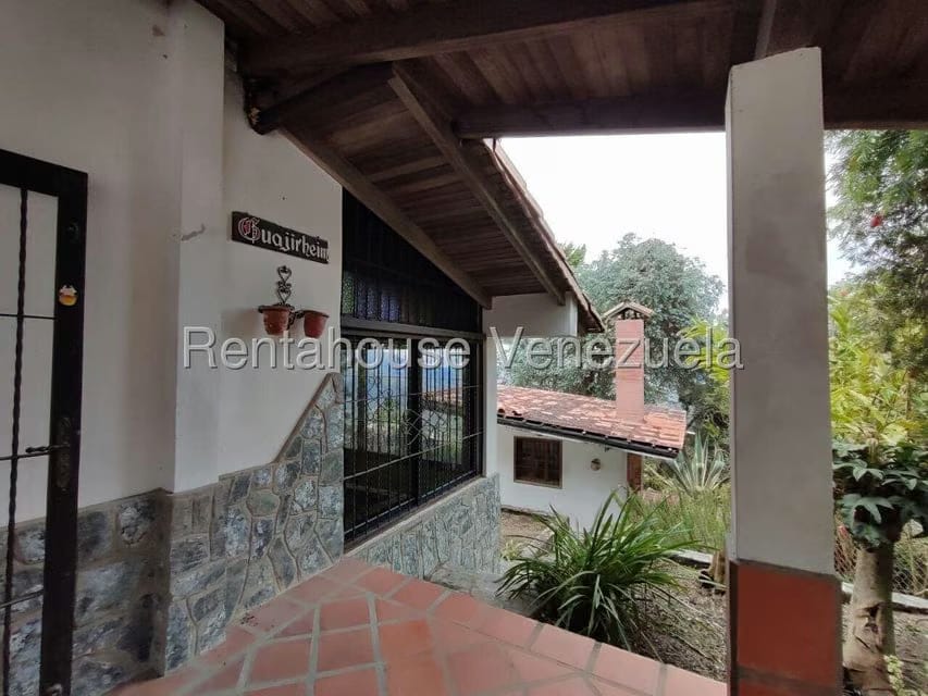 Casa (Duplex) en Venta en La Colonia Tovar, Aragua - 26
