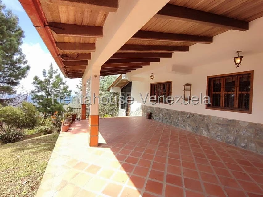 Casa (Duplex) en Venta en La Colonia Tovar, Aragua - 35