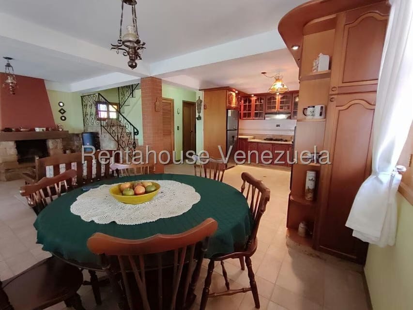 Casa (Duplex) en Venta en La Colonia Tovar, Aragua - 9