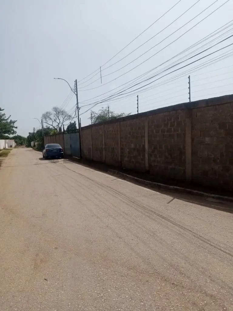 TERRENO EL HATO CON PROYECTO 10 VIVIENDAS UNIFAMILIARES,GUACUCO,MARGARITA - 2