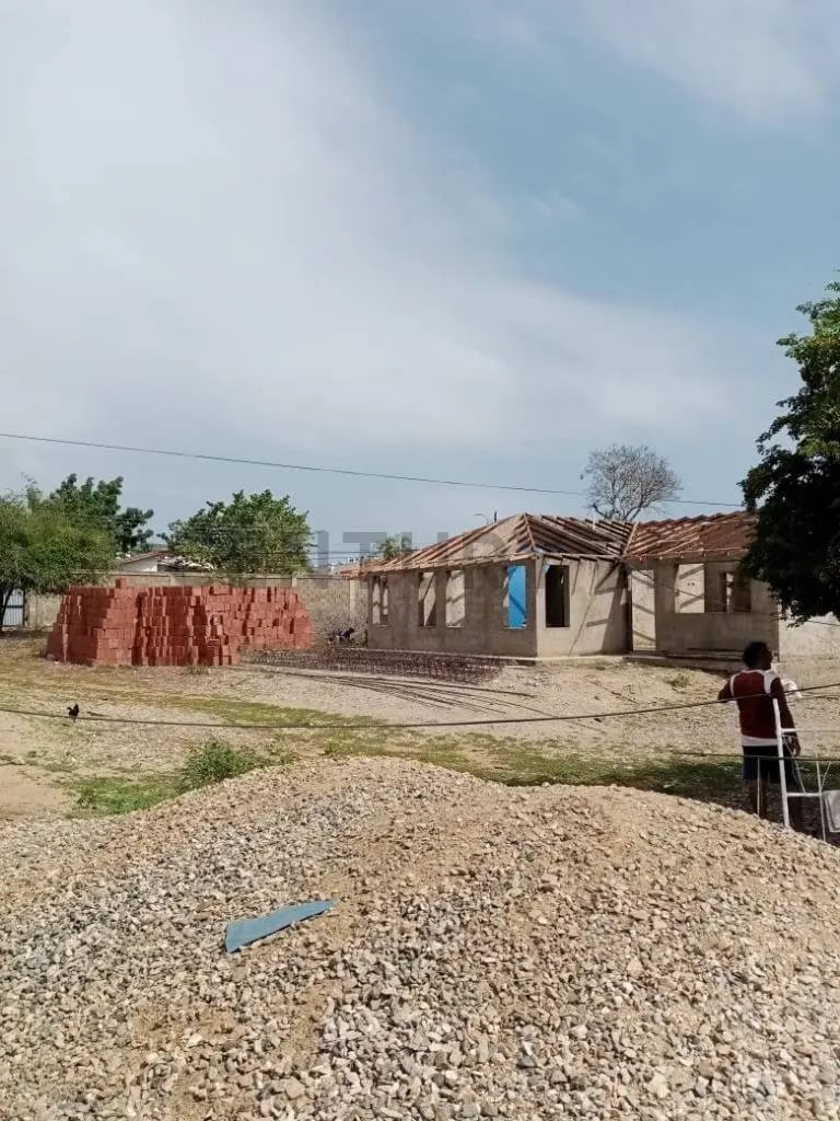 TERRENO EL HATO CON PROYECTO 10 VIVIENDAS UNIFAMILIARES,GUACUCO,MARGARITA - 12