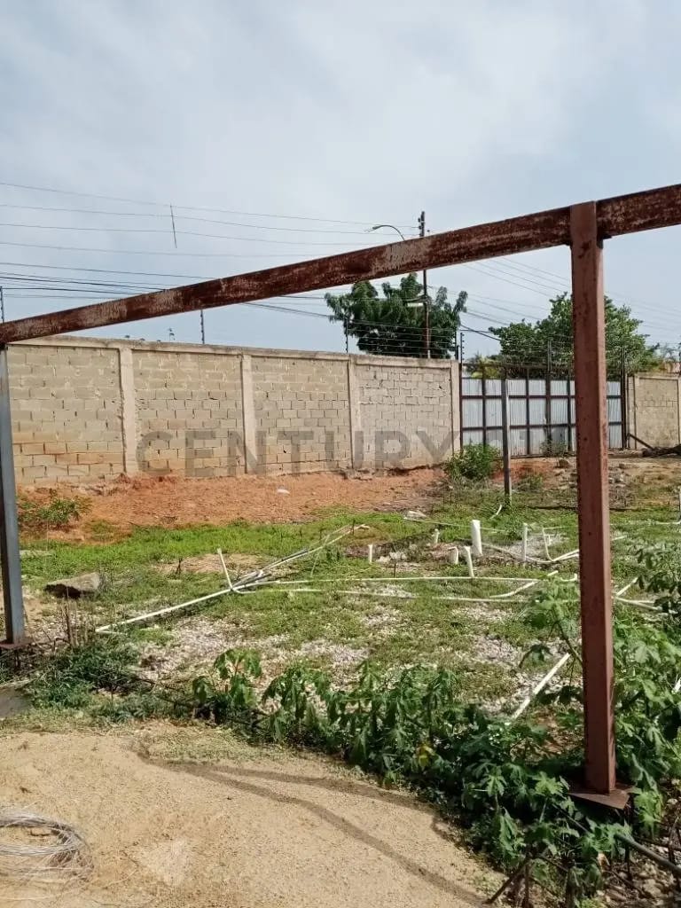 TERRENO EL HATO CON PROYECTO 10 VIVIENDAS UNIFAMILIARES,GUACUCO,MARGARITA - 25