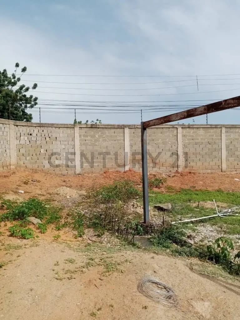 TERRENO EL HATO CON PROYECTO 10 VIVIENDAS UNIFAMILIARES,GUACUCO,MARGARITA - 26