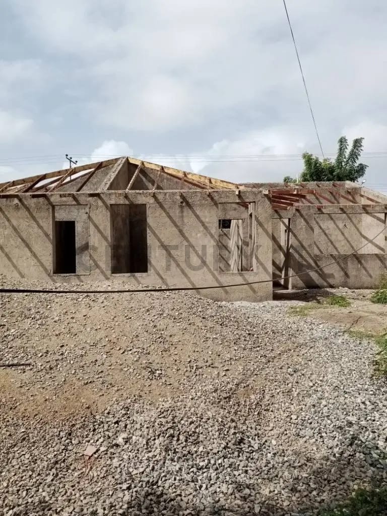 TERRENO EL HATO CON PROYECTO 10 VIVIENDAS UNIFAMILIARES,GUACUCO,MARGARITA - 33