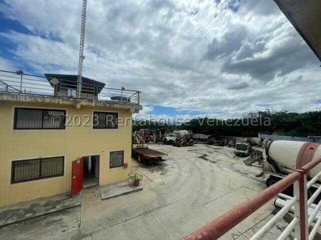 Negocios y Empresas (Construccion) en Venta en Rio Tuy, Miranda - 23