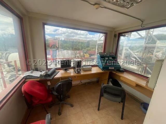 Negocios y Empresas (Construccion) en Venta en Rio Tuy, Miranda - 25
