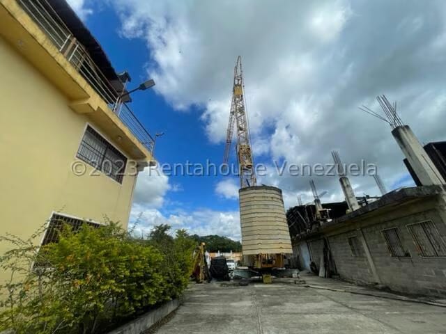 Negocios y Empresas (Construccion) en Venta en Rio Tuy, Miranda - 31