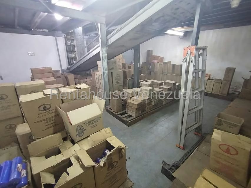 Comercial (Local Comercial) en Alquiler en Quinta Crespo, Distrito Metropolitano - 15