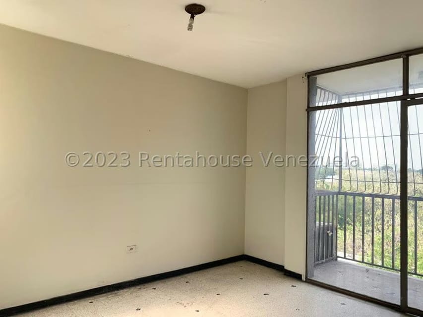 Comercial (Edificio) en Venta en Centro, Lara - 21