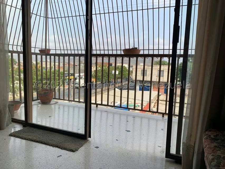 Comercial (Edificio) en Venta en Centro, Lara - 46