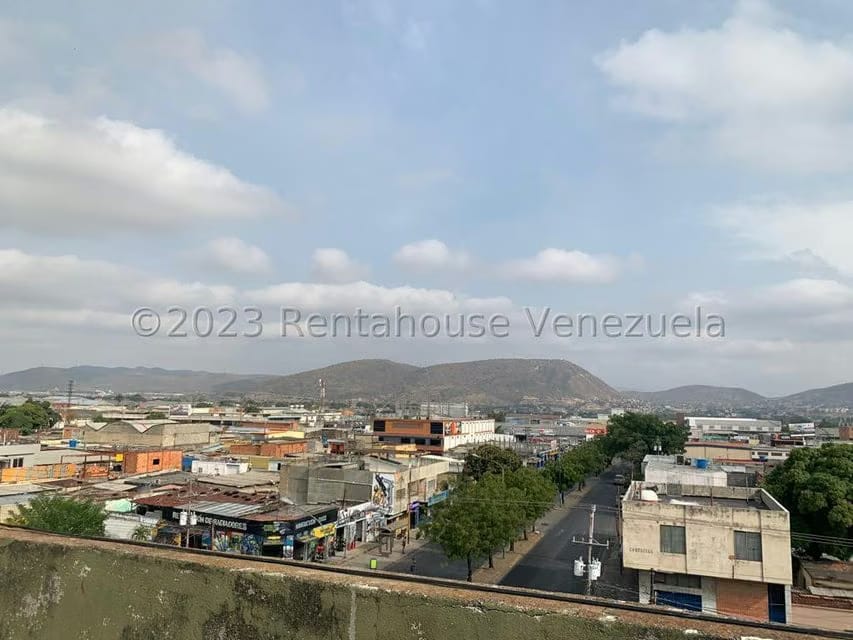 Comercial (Edificio) en Venta en Centro, Lara - 53