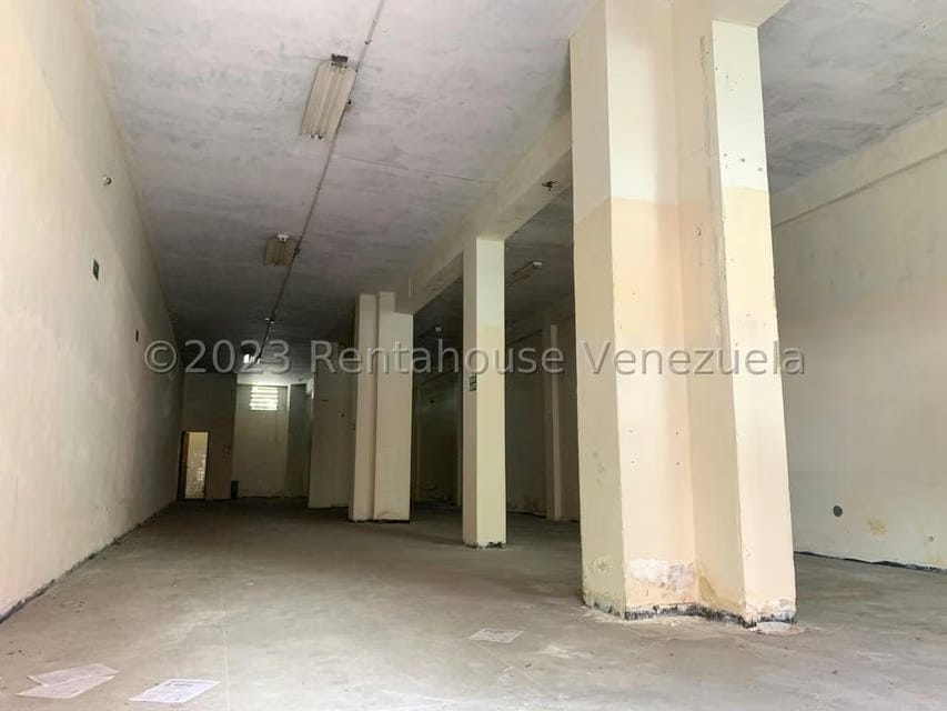Comercial (Edificio) en Venta en Centro, Lara - 8