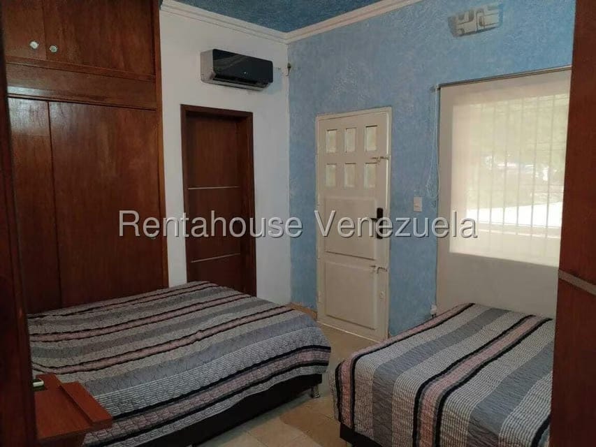 Casa (Duplex) en Venta en Lomas del Este, Carabobo - 11