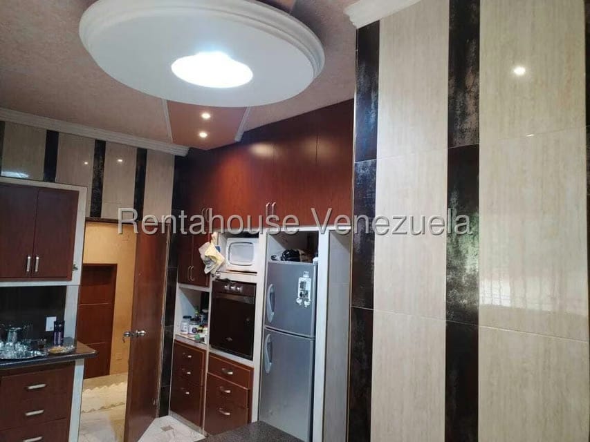 Casa (Duplex) en Venta en Lomas del Este, Carabobo - 25