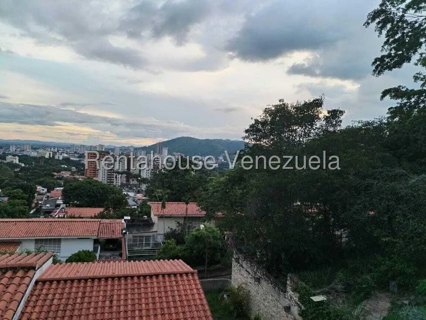 Casa (Duplex) en Venta en Lomas del Este, Carabobo - 29