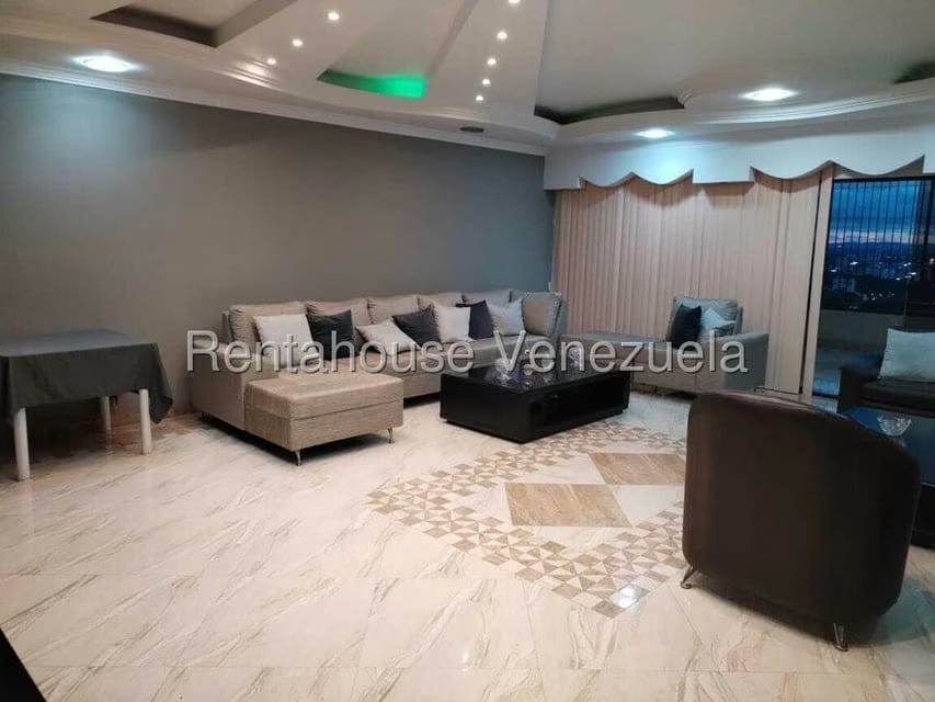 Casa (Duplex) en Venta en Lomas del Este, Carabobo - 4