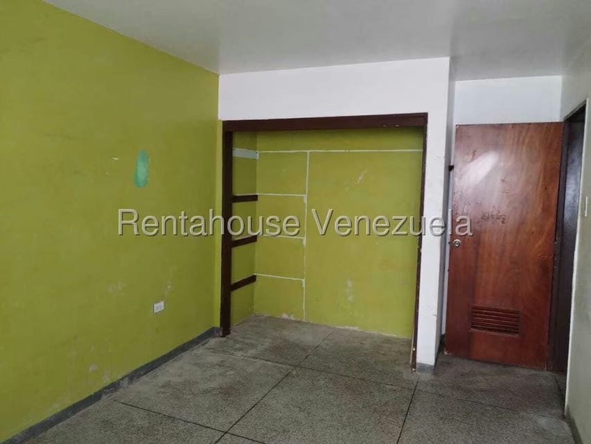 Casa (Duplex) en Venta en Lomas del Este, Carabobo - 32