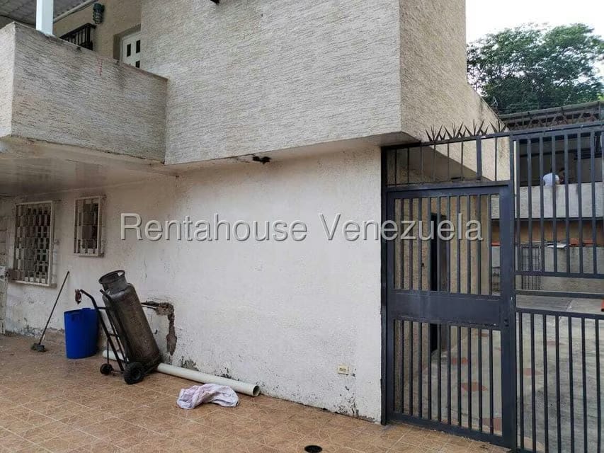 Casa (Duplex) en Venta en Lomas del Este, Carabobo - 52