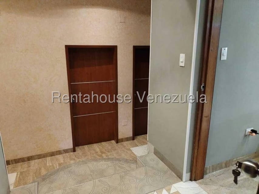 Casa (Duplex) en Venta en Lomas del Este, Carabobo - 55
