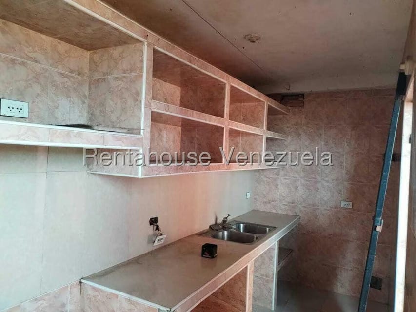 Casa (Duplex) en Venta en Lomas del Este, Carabobo - 59