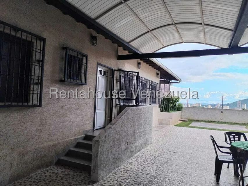 Casa (Duplex) en Venta en Lomas del Este, Carabobo - 67