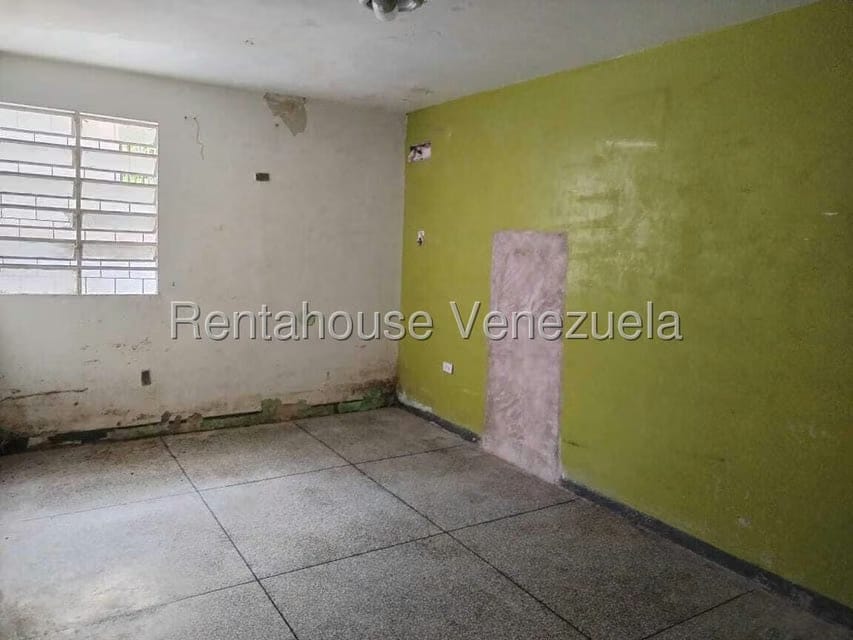 Casa (Duplex) en Venta en Lomas del Este, Carabobo - 71