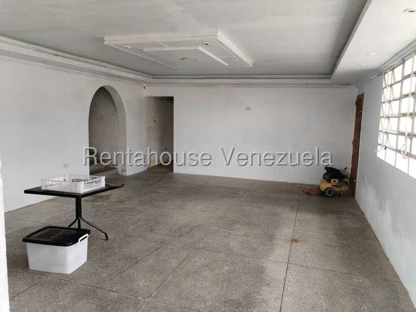 Casa (Duplex) en Venta en Lomas del Este, Carabobo - 74
